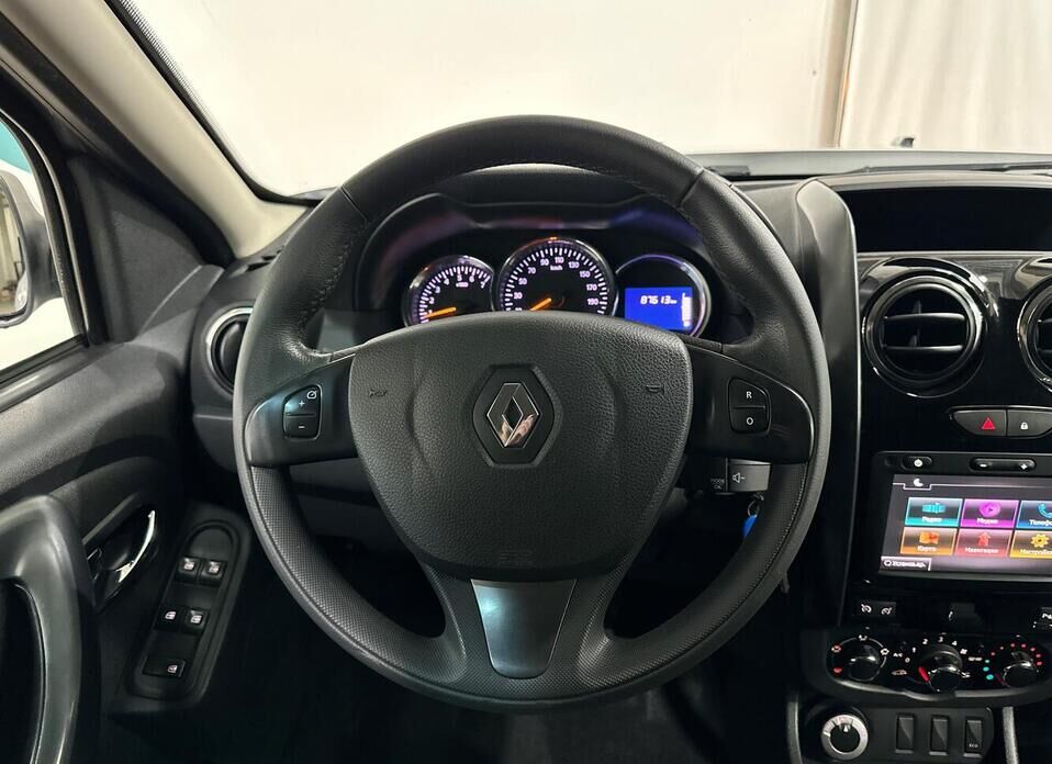 Renault Duster, I Рестайлинг 2.0 MT (143 л.с.) 4WD