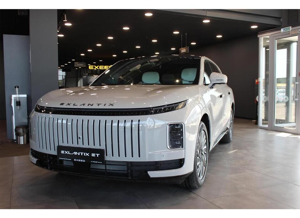 EXEED Exlantix ET 1.5hyb AT (469 л.с.) 4WD