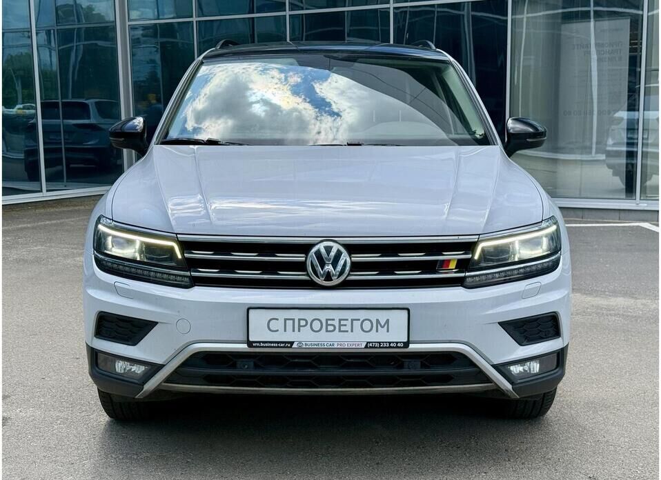 Volkswagen Tiguan, II 2.0d AMT (150 л.с.) 4WD