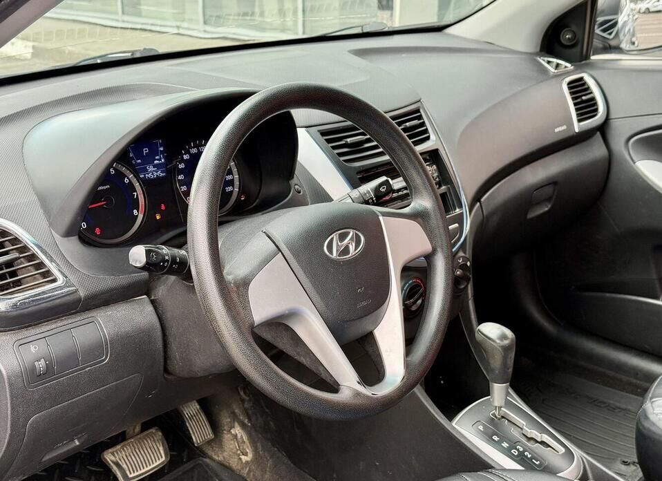 Hyundai Solaris, I 1.4 AT (107 л.с.)