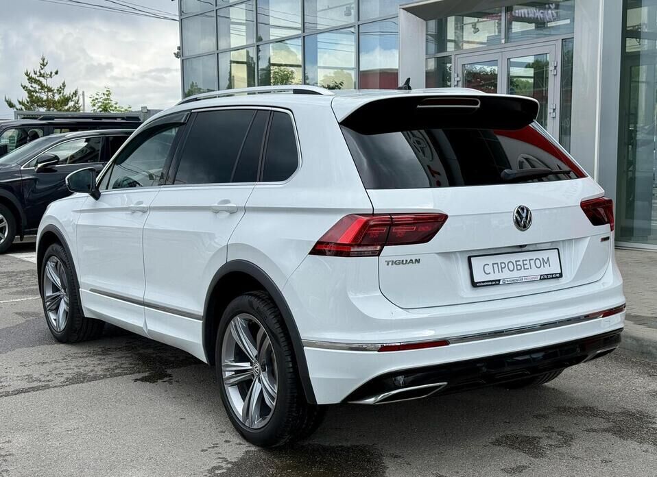 Volkswagen Tiguan, II 2.0d AMT (150 л.с.) 4WD