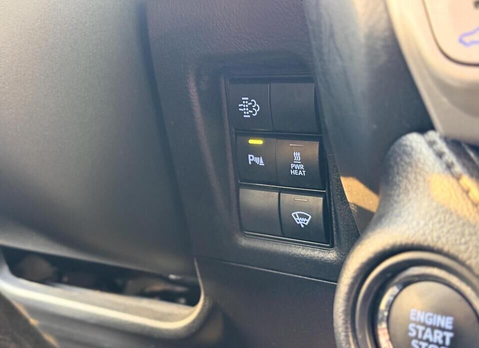 Toyota Land Cruiser Prado, 150 Series Рестайлинг 2 2.8d AT (177 л.с.) 4WD