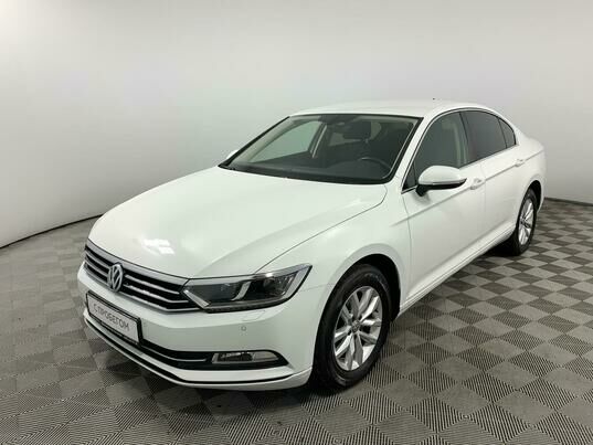 Volkswagen Passat, 2019 г., 45 631 км