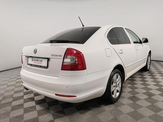 Skoda Octavia, 2012 г., 223 779 км