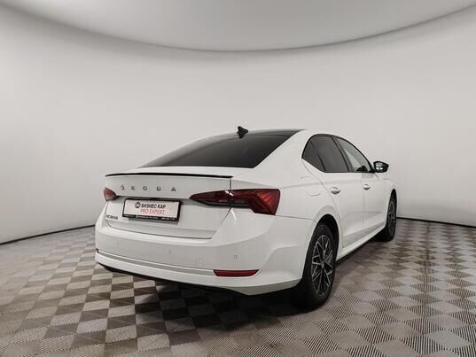 Skoda Octavia, 2021&nbsp;г., 80&nbsp;954&nbsp;км