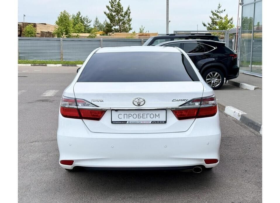 Toyota Camry, VII (XV50) Рестайлинг 2.5 AT (181 л.с.)