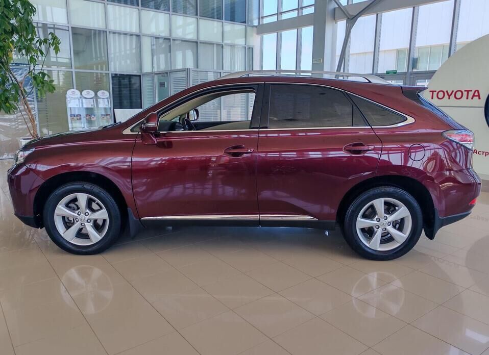 Lexus RX, III Рестайлинг 270 2.7 AT (188 л.с.)