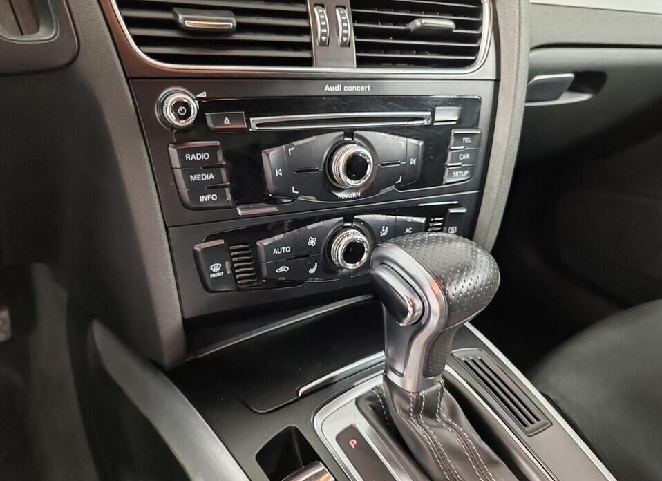 Audi A4, IV (B8) Рестайлинг 2.0 AMT (211 л.с.) 4WD