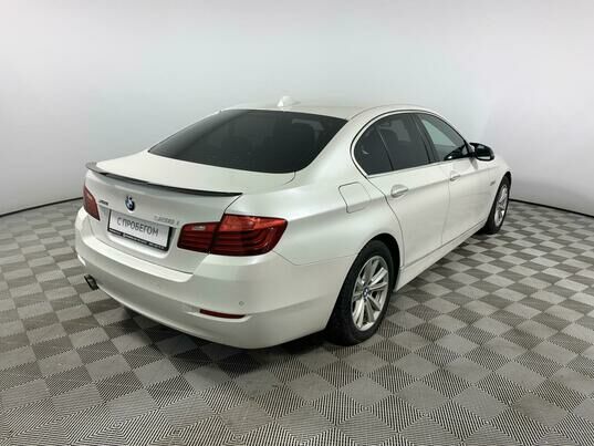 BMW 5 серии, 2014 г., 273 272 км