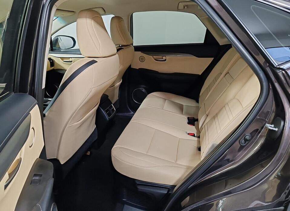Lexus NX, I 200 2.0 CVT (150 л.с.) 4WD