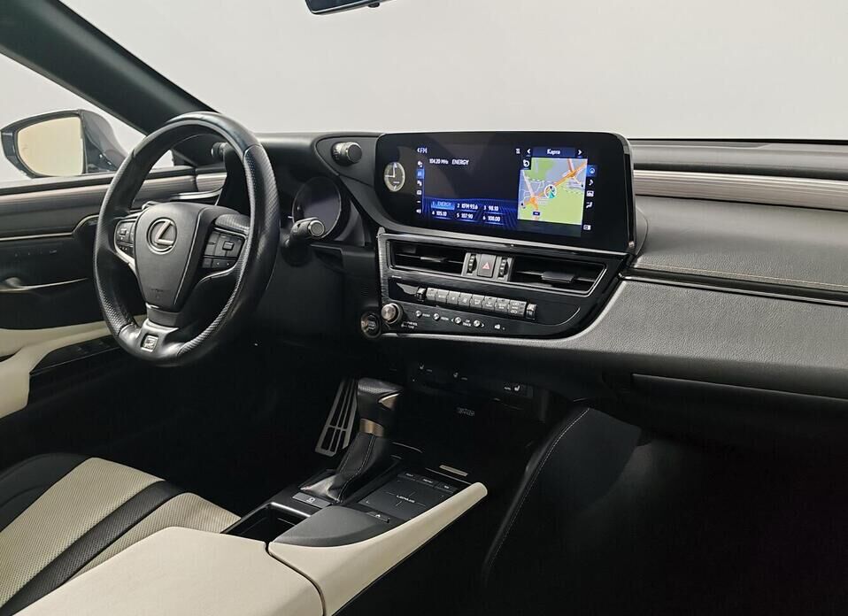 Lexus ES, VII Рестайлинг 350 3.5 AT (249 л.с.)