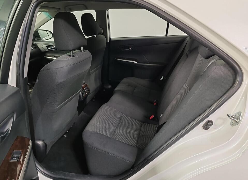 Toyota Camry, VII (XV50) Рестайлинг 2.5 AT (181 л.с.)