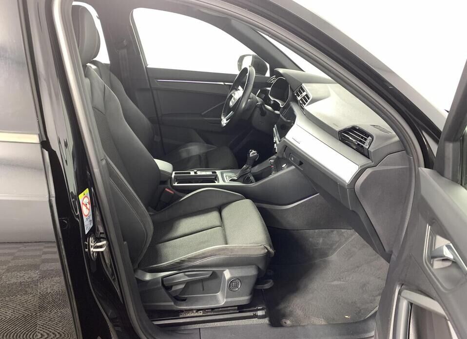 Audi Q3 35 TFSI 1.5 AMT (150 л.с.)