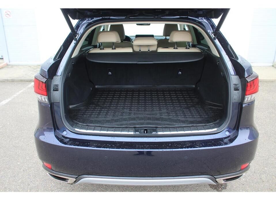 Lexus RX, IV Рестайлинг 300 2.0 AT (238 л.с.) 4WD