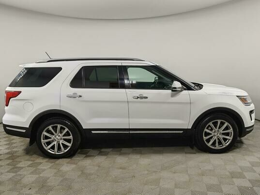 Ford Explorer, 2018 г., 210 591 км