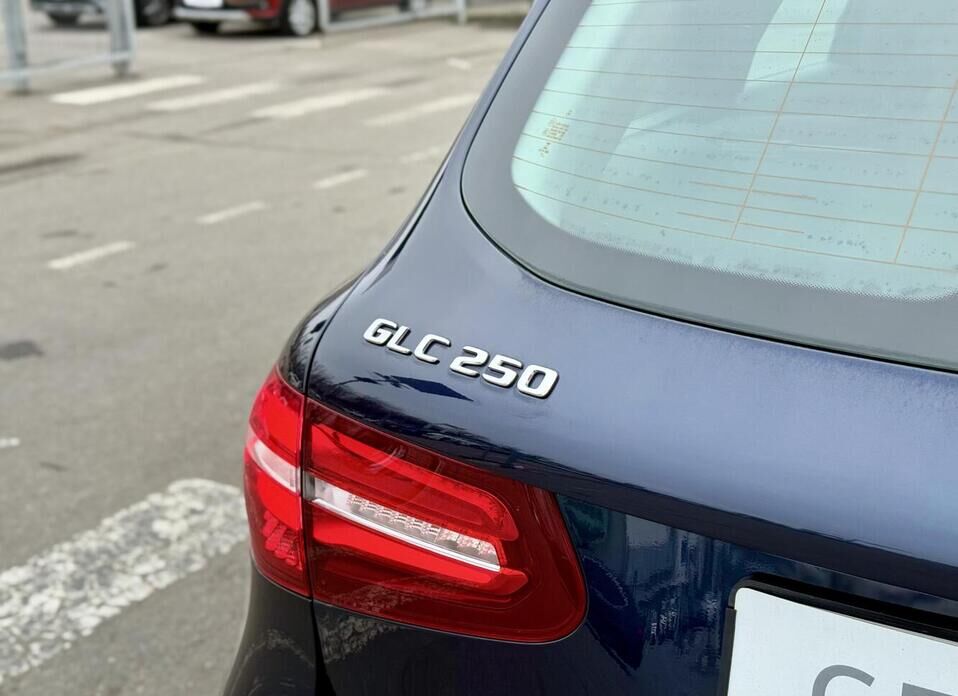 Mercedes-Benz GLC, I (X253) 250 2.0 AT (211 л.с.) 4WD