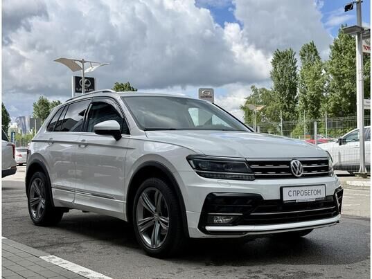 Volkswagen Tiguan, 2020&nbsp;г., 58&nbsp;151&nbsp;км