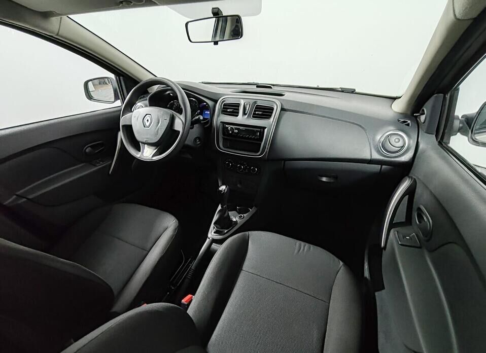 Renault Logan, II 1.6 AT (102 л.с.)