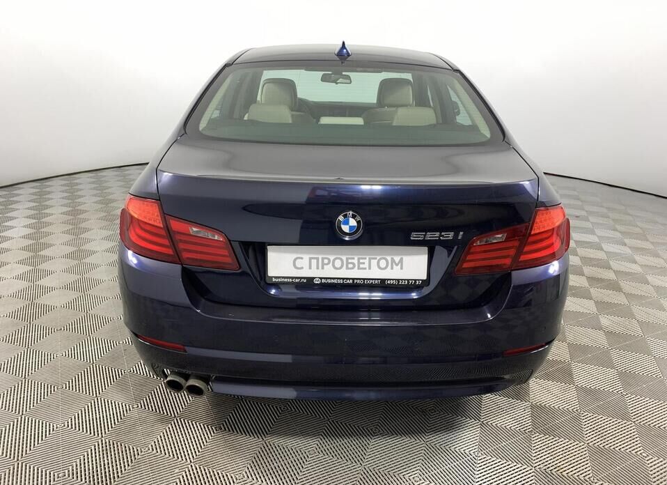 BMW 5 серии 523i 2.5 AT (204 л.с.)