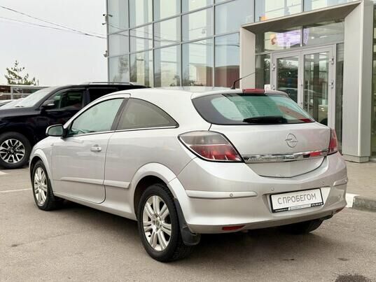 Opel Astra, 2008 г., 358 167 км