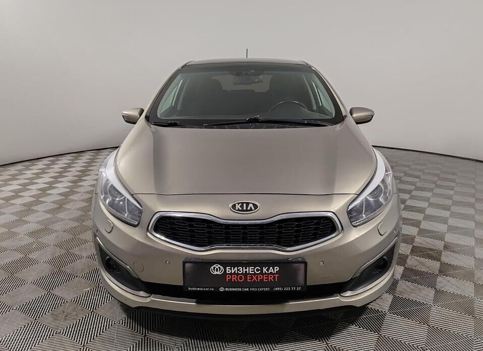 Kia Ceed, II Рестайлинг 1.6 AMT (135 л.с.)