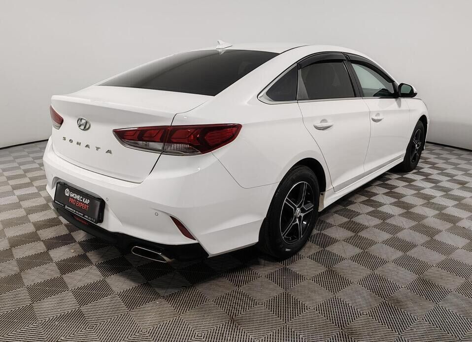 Hyundai Sonata, VII (LF) Рестайлинг 2.0 AT (150 л.с.)