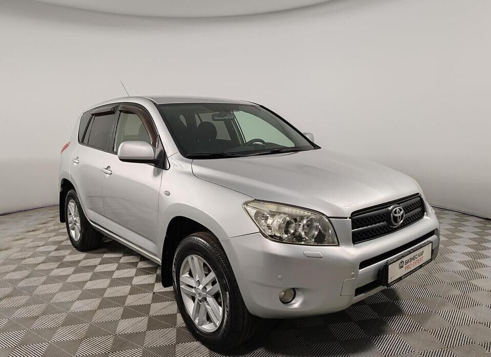 Toyota RAV4, III (XA30) 2.0 AT (152 л.с.) 4WD