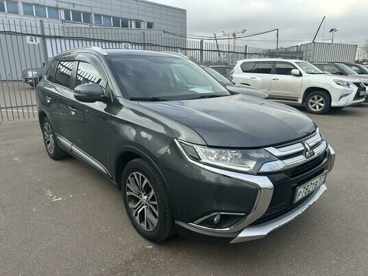 Mitsubishi Outlander, 2015 г., 124 350 км