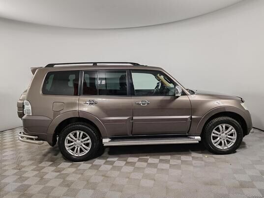 Mitsubishi Pajero, 2012 г., 243 843 км