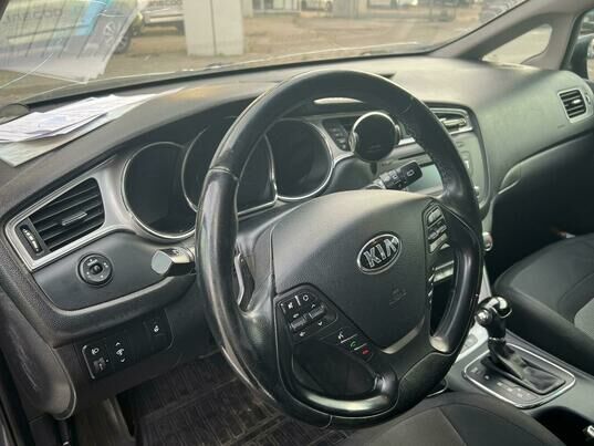 Kia Ceed, 2016 г., 229 471 км