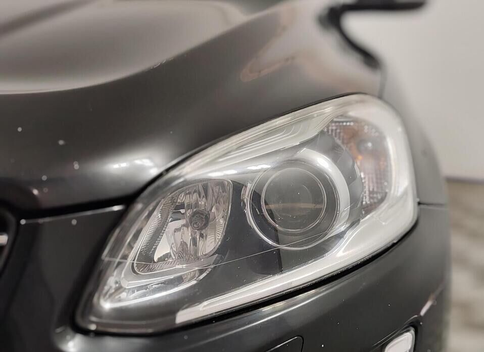 Volvo XC60, I Рестайлинг 2.0 AT (245 л.с.) 4WD