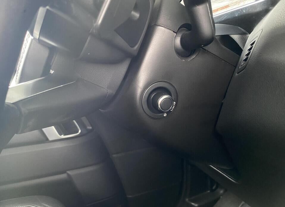 Land Rover Range Rover, IV Long 3.0d AT (248 л.с.) 4WD