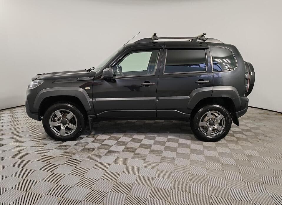 LADA (ВАЗ) Niva 1.7 MT (80 л.с.) 4WD