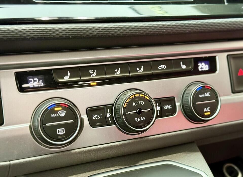 Volkswagen Caravelle, T6 Рестайлинг 2.0d AMT (199 л.с.) 4WD