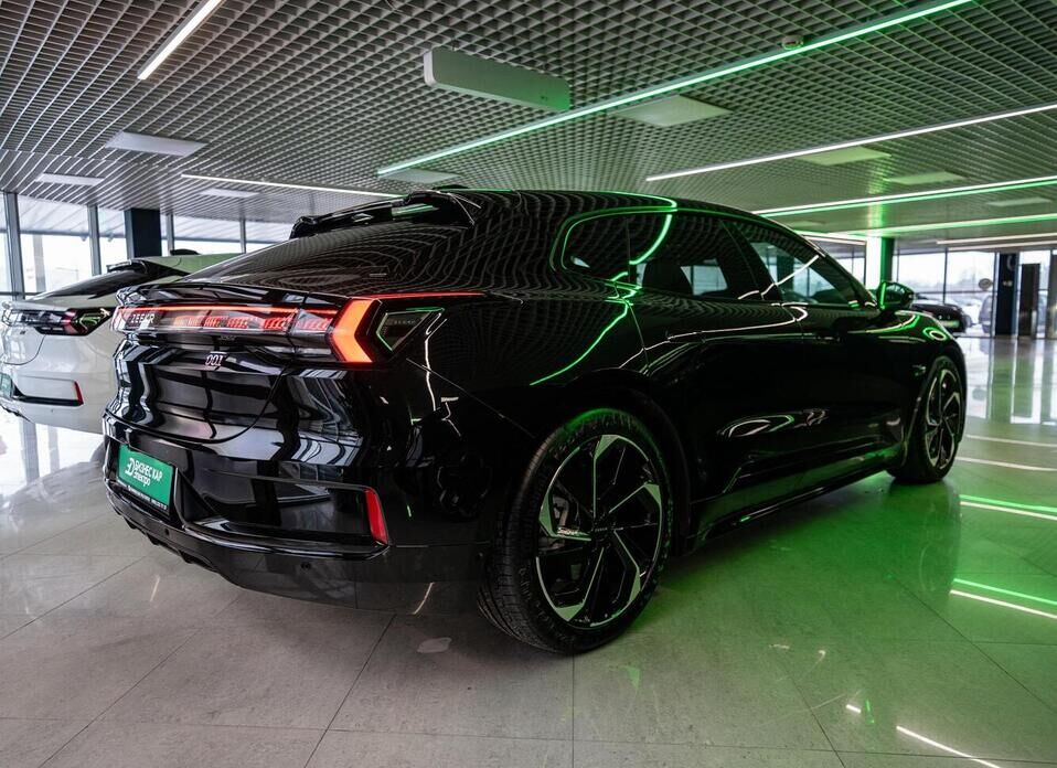 Zeekr 001 100 kWh Electro AT (400 кВт) 4WD